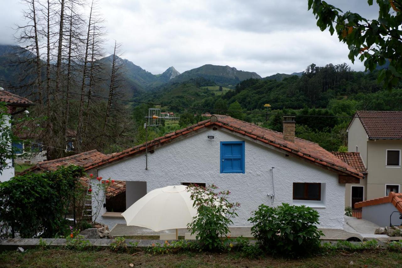 Casa Hestia Villa Arriondas Exterior photo